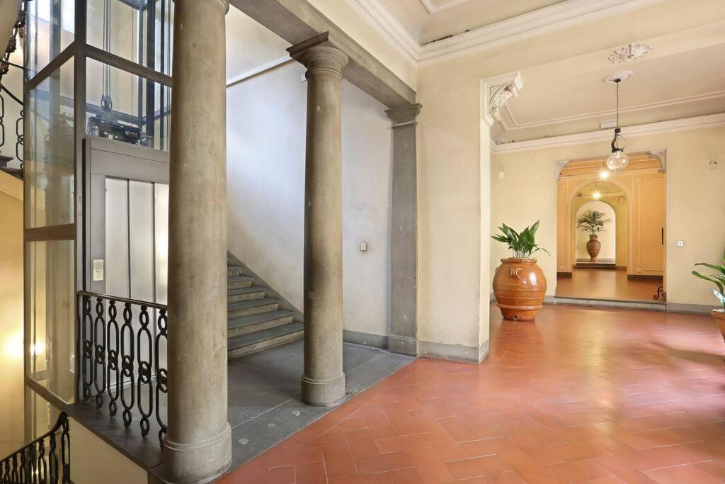 פירנצה Palazzo Borghese 2 Bedroom מראה חיצוני תמונה